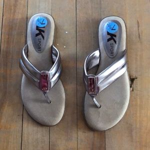 Anne Klein - AK Sport flip flops sandals